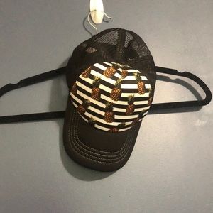 Pineapple mesh hat